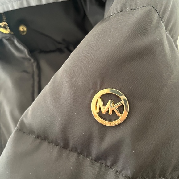 Michael Kors Coat Women's XXS Black with Gold Belt - Picture 5 of 5